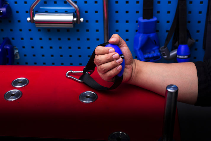 Adjustable wrist ball